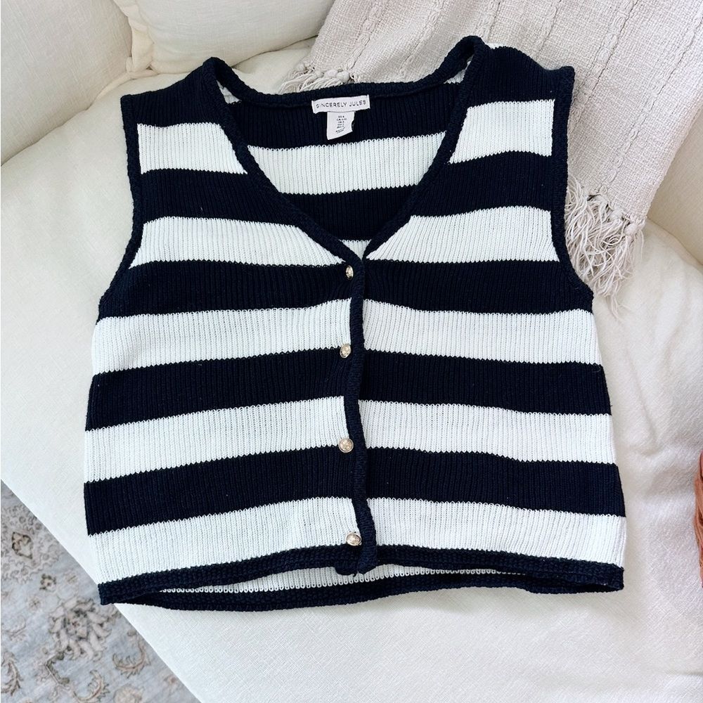 Sincerely Jules Navy and White Knit Vest